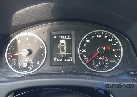 2010 Volkswagen Tiguan Wolfsburg Edition z USA, uszkodzony, nr VIN WVGAV7AX8AW001739